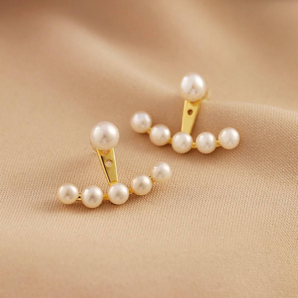 Golden Aura Pearl Earrings