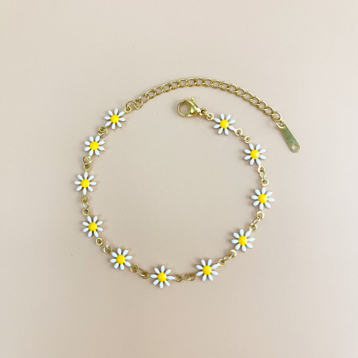 Daisy Charm Bracelet