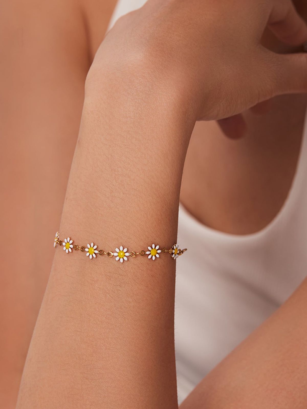 Daisy Charm Bracelet
