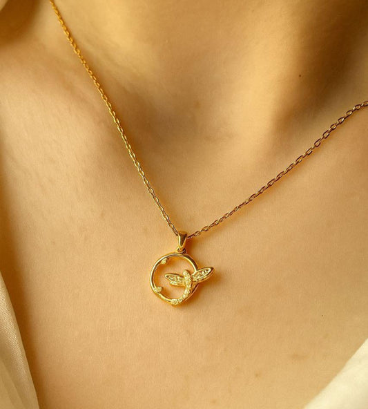 Dragonfly Circle Zircon Stone Minimal Nature Necklace